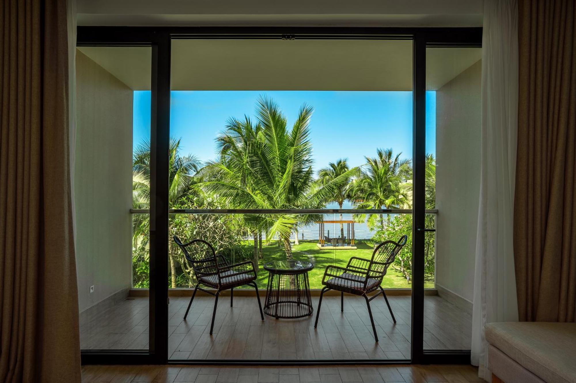 Marina Bay Vung Tau Resort & Spa Exterior photo